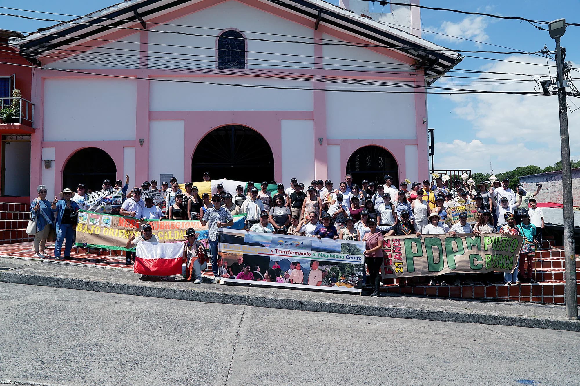 Participantes de un encuentro territorial del PDPMC en el Magdalena Centro