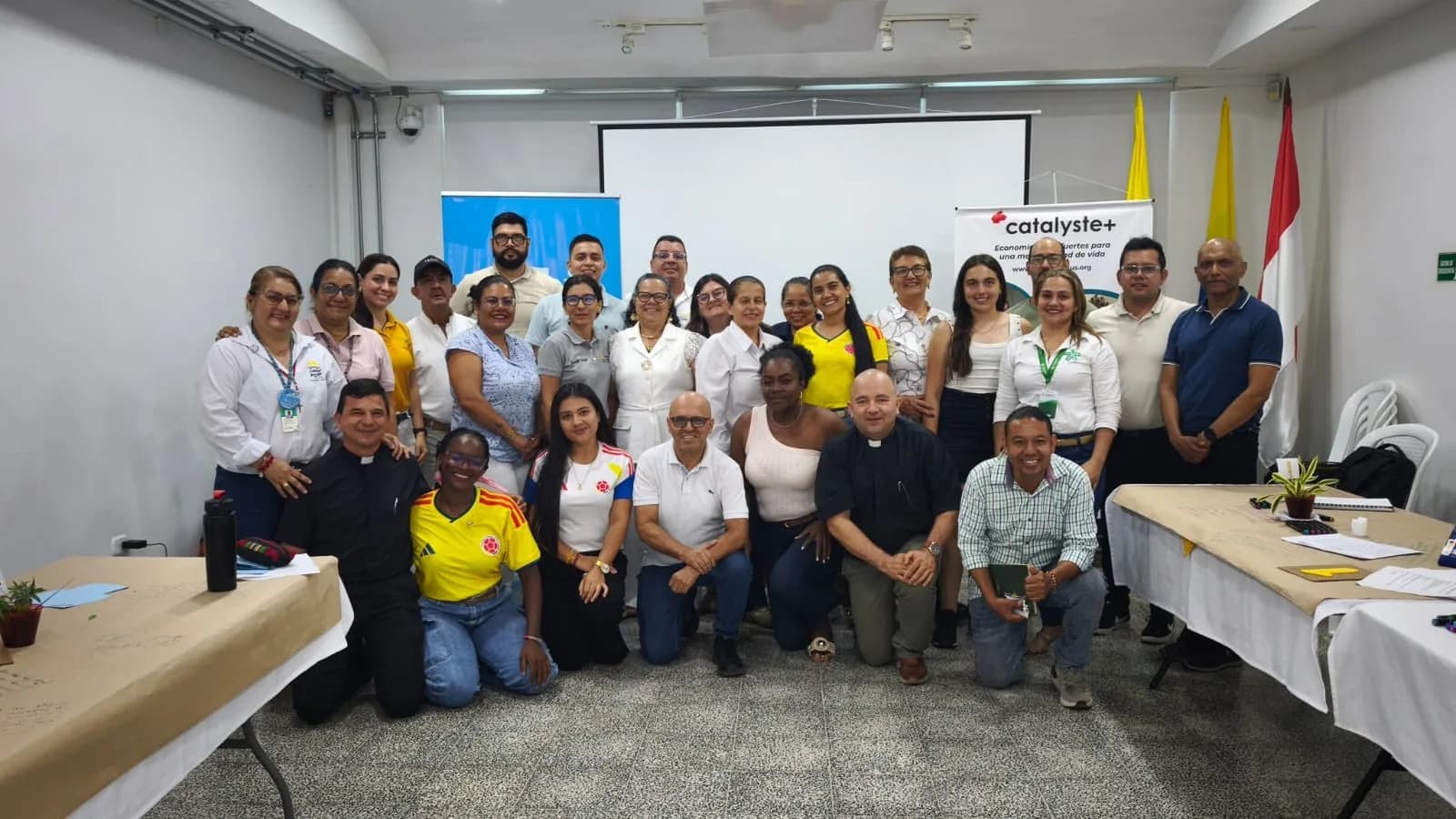 Participantes de una jornada institucional de fortalecimiento organizacional del PDPMC