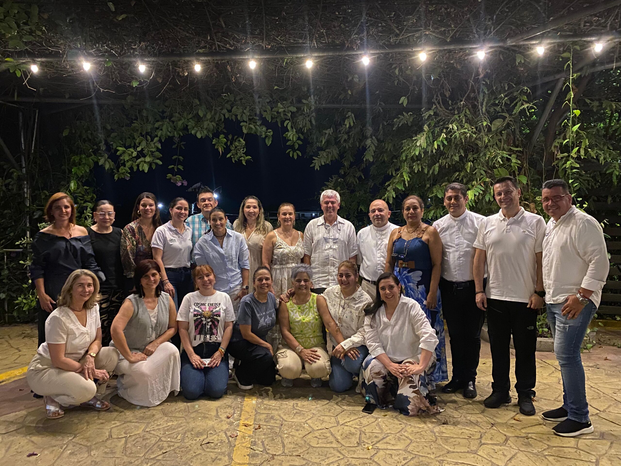 Encuentro comunitario en el Magdalena Centro